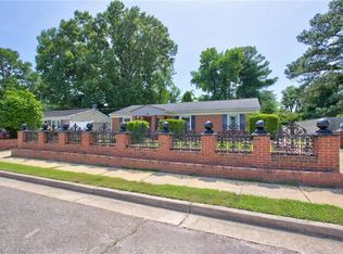 713 Pelham Dr, Hampton, VA 23669