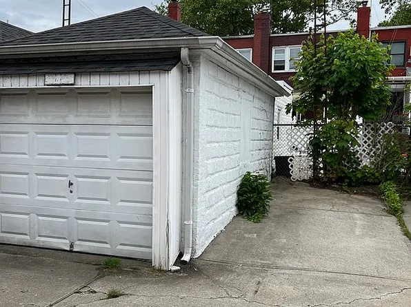 8442 63rd Ave, Middle Village, NY 11379