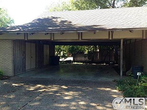 3rd image of 4204 Hartwood Dr