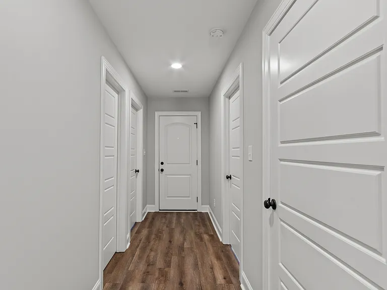 Lucas Ferry Townhomes — Photo 15