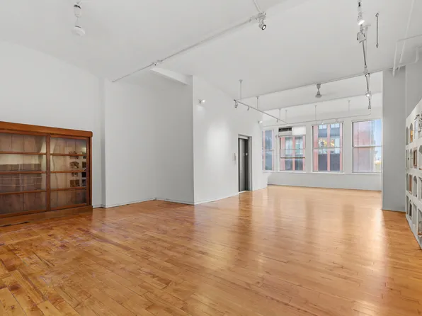 712 Broadway image 4 of 13