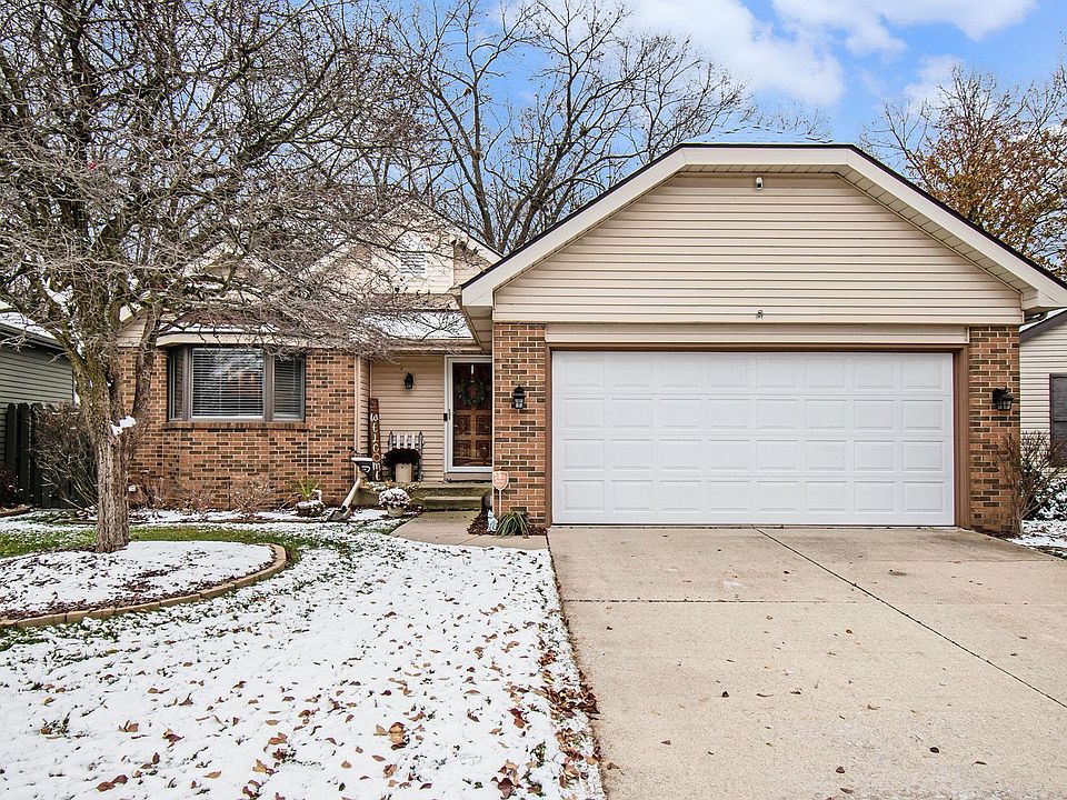 1st image of 1722 Woodland Dr