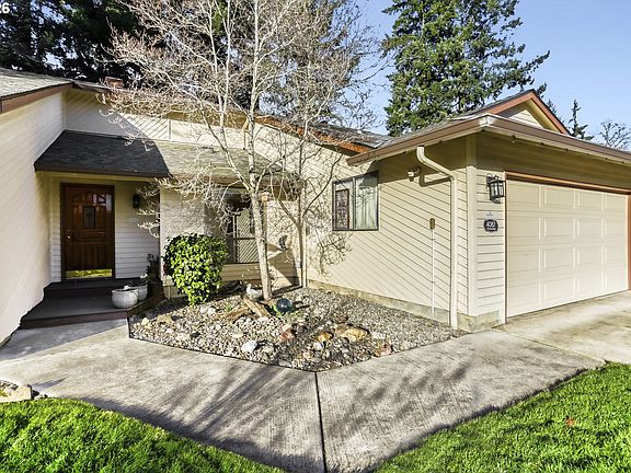 4th image of 4087 SE Spring St