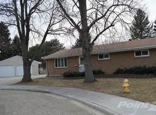 1728 Marshall Rd, Aberdeen, SD 57401