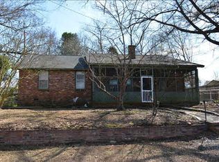 66 Henry St, Camden, SC 29020