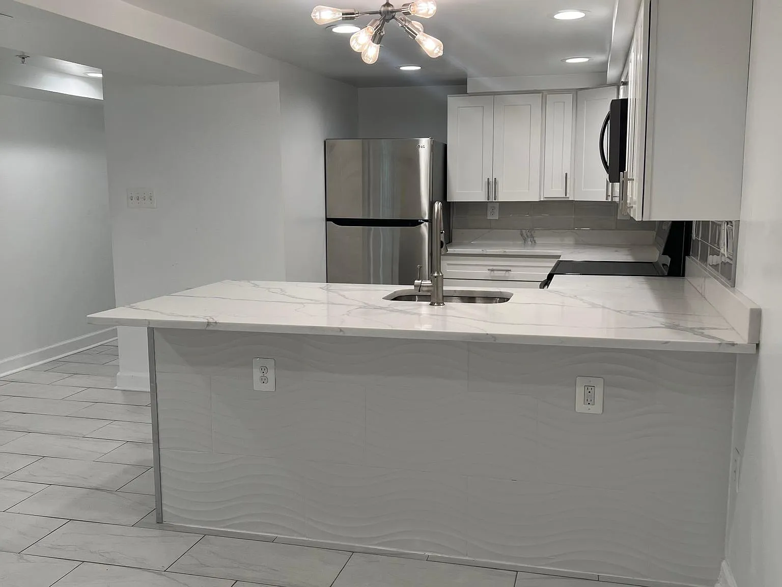 2 bed, 1150 sqft, $2,700 — Photo 1