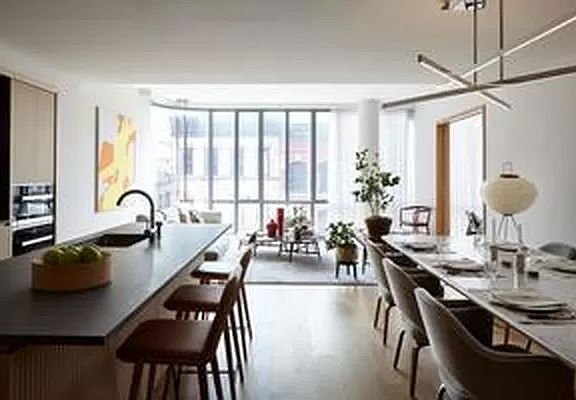 2nd image of 565 Broome St APT N7e