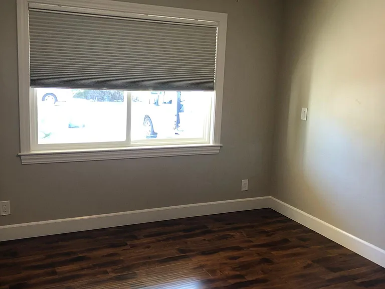 182 Del Norte Way — Photo 12