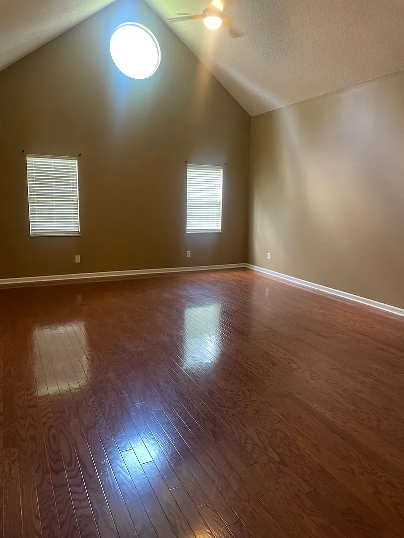2 bed, 2.0 bath, 1500 sqft, $1,950 — Photo 4