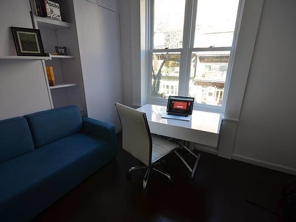 4th image of 421 W 22nd St APT 2R