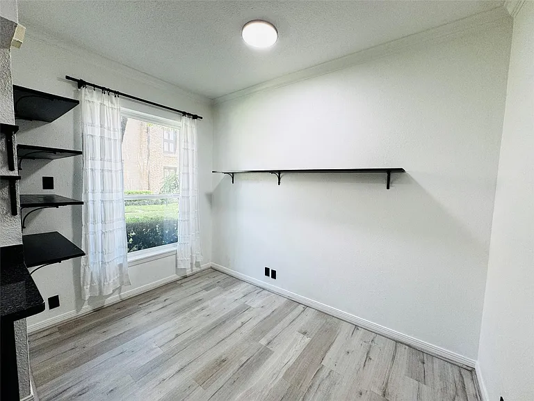 2323 Augusta Dr #43 — Photo 9