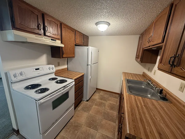 2 bed, 1.5 bath, $850 — Photo 5