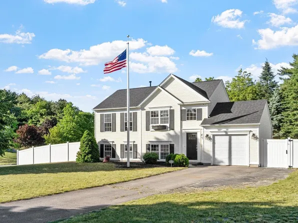 131 Nathan Ln, Plymouth, MA 02360