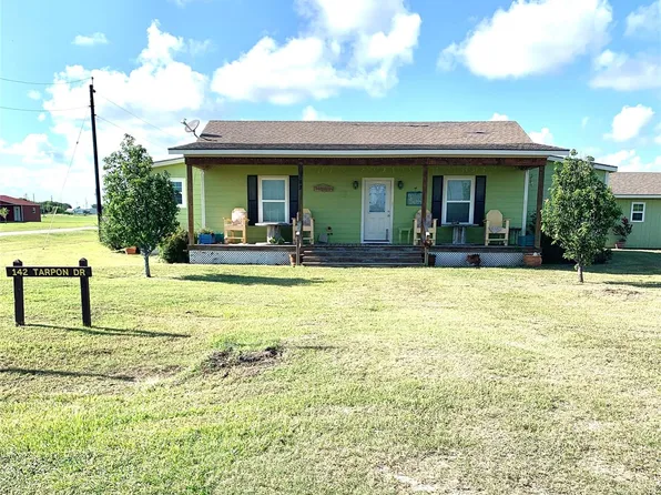 142 Tarpon Dr, Palacios, TX 77465