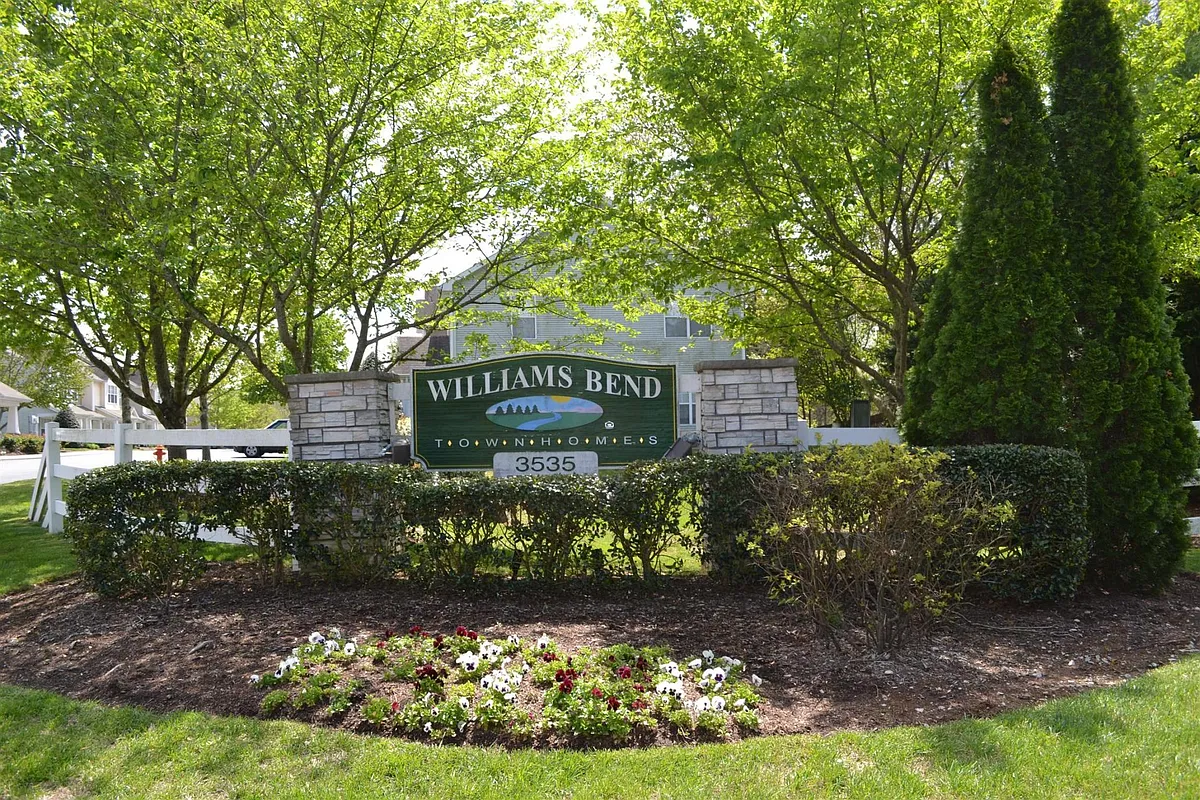 Building Photo - 3535 Bell Rd #402