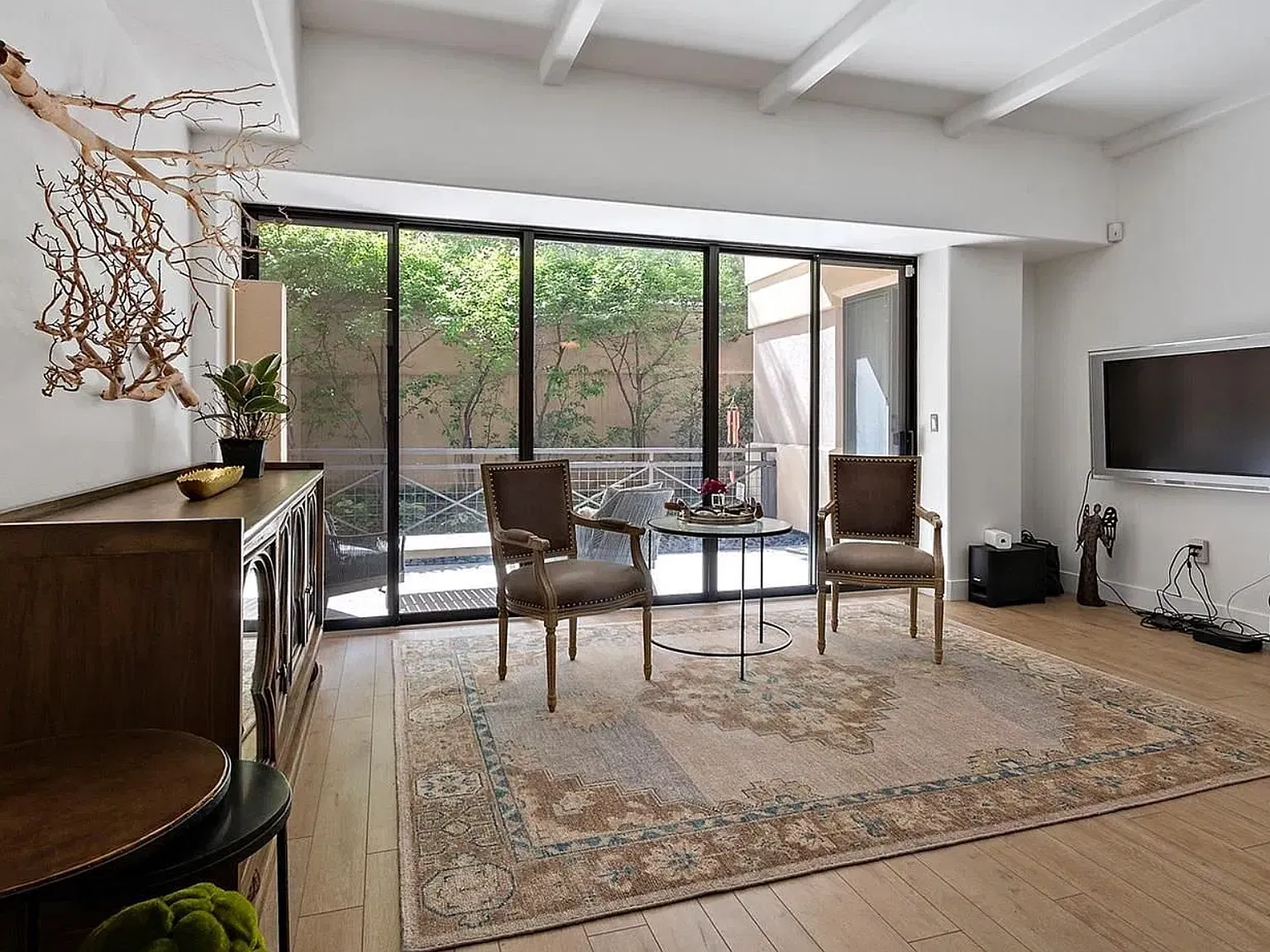 2 bed, 1152 sqft, $3,250 — Photo 4