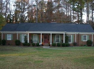 116 Rutledge Rd, Greenwood, SC 29649