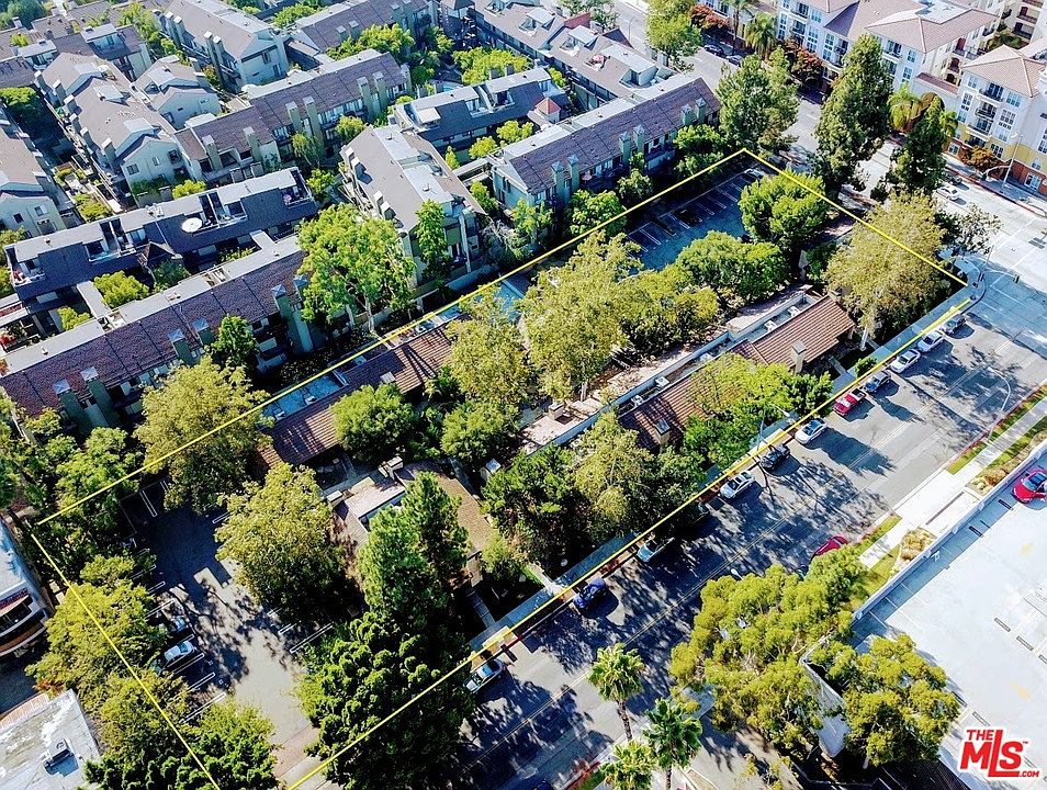1st image of 233 S Euclid Ave