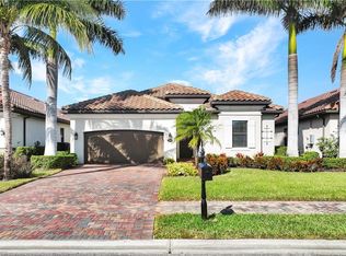 2786 Aviamar Cir, Naples, FL 34114