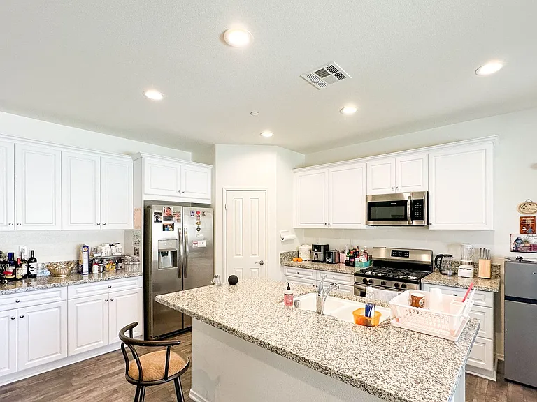 26318 Desert Rose Ln — Photo 39