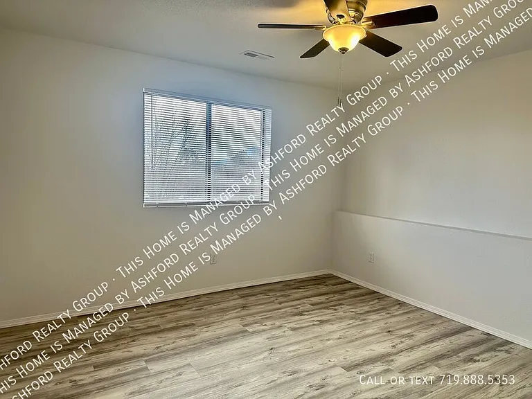 1120 Yuma St #B — Photo 10