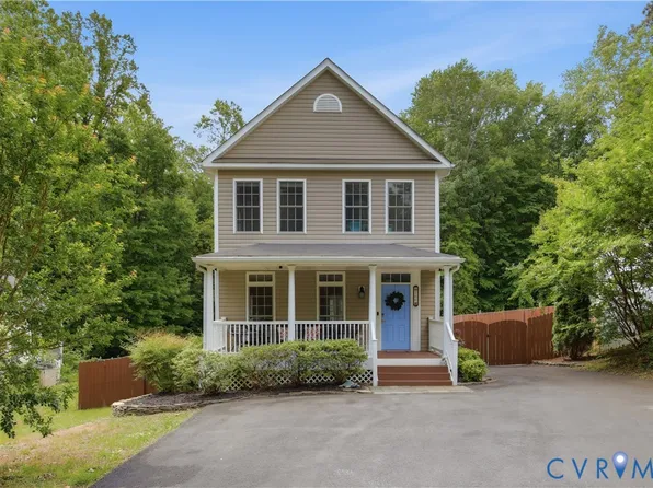 166 Maury Ave, Bowling Green, VA 22427