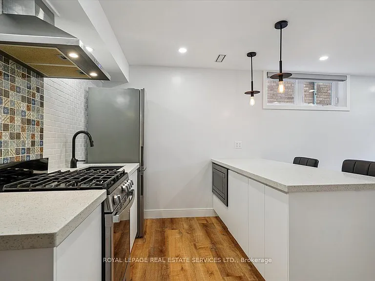 155 Hope St #LOWER — Photo 11