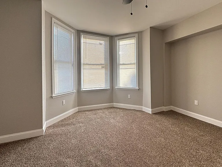 2527 S Felton St — Photo 5