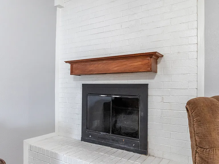 1710 Covey Ln — Photo 4