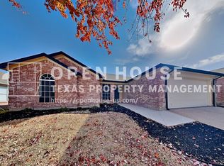 7921 Mourning Dove Dr, Arlington, TX 76002