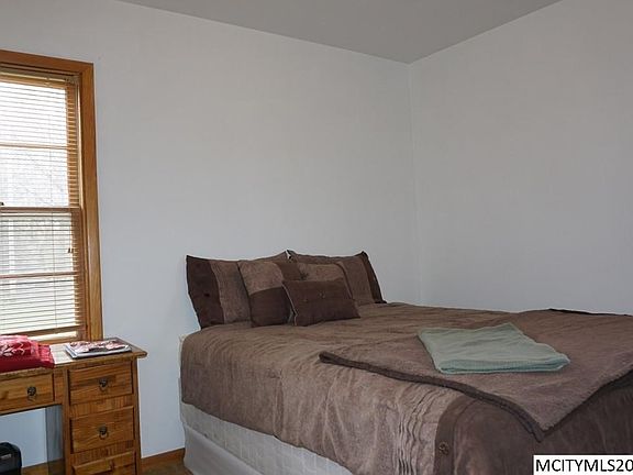 2nd image of 1414 N Carolina Pl