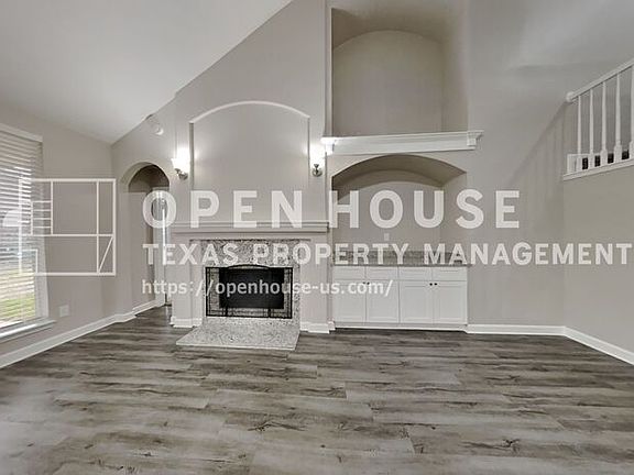 4th image of 7806 Autumn Hollow Ln