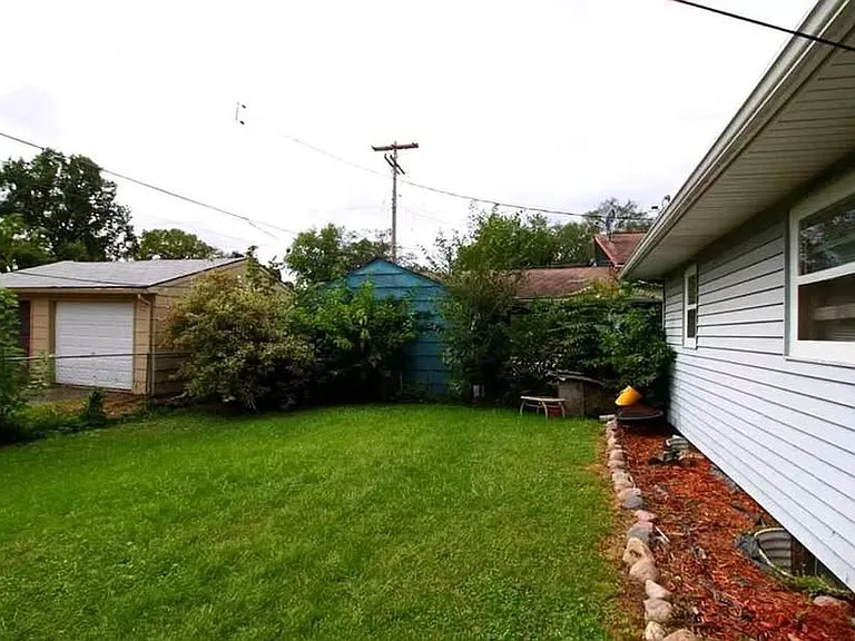 3005 Hermina St #2 — Photo 3