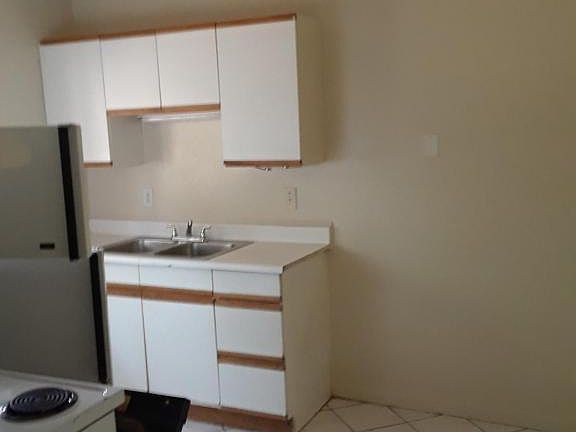 4th image of 2241 W Heatherbrae Dr APT 1