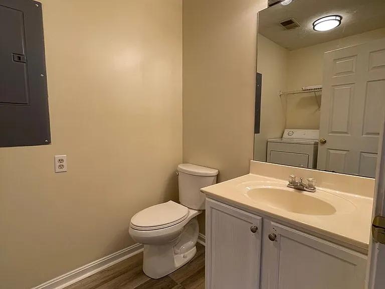 2822 Hanna Pl — Photo 10