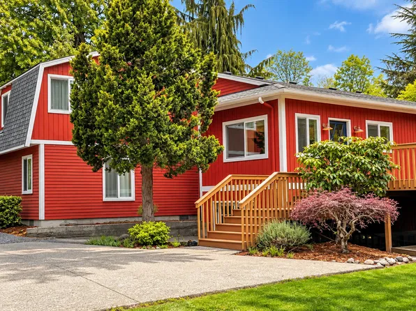 10052 136th Ave NE, Kirkland, WA 98033