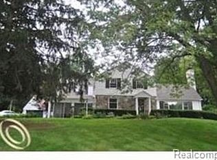 4800 Avondale Ter, Bloomfield Hills, MI 48304