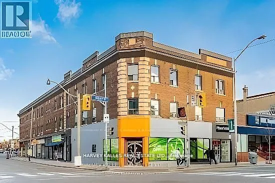 741 Dovercourt Rd #201