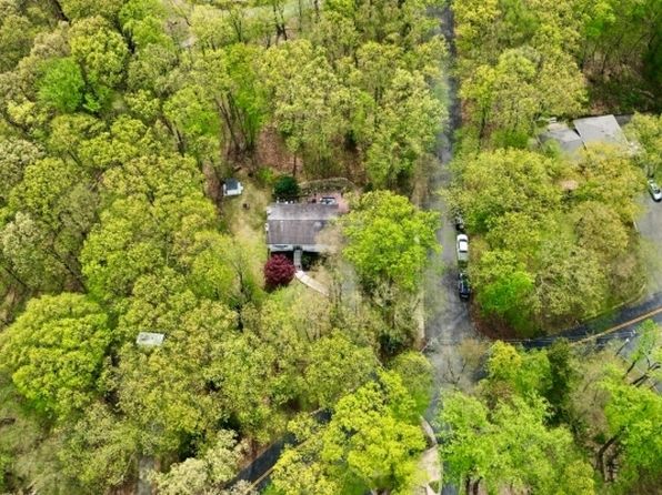 6 Zeek Rd, Denville Twp., NJ 07950