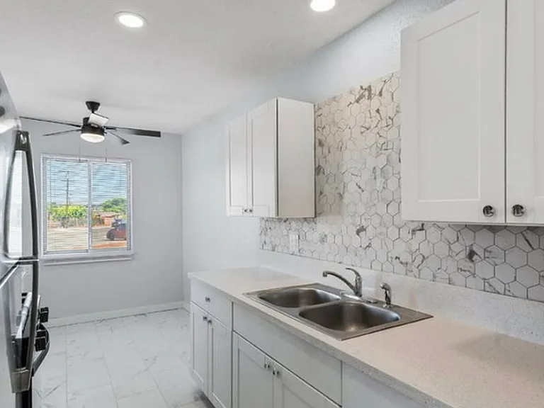 245 San Jacinto Dr #245 — Photo 9