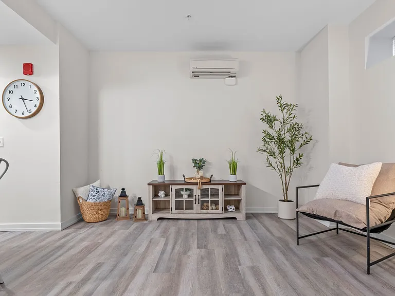 Altamont Apartments Limited-Time Special! First Month FREE with Approved Application! — Photo 34