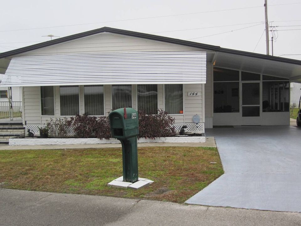 1st image of 144 Joyce Pl #144