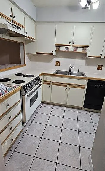 Margarita Ct — Photo 12
