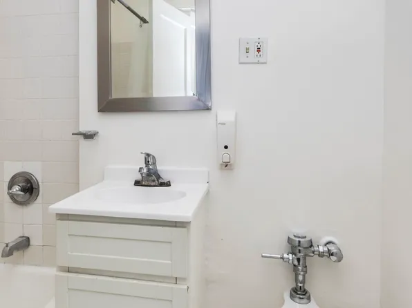 151 East 29th Street image 12 of 13