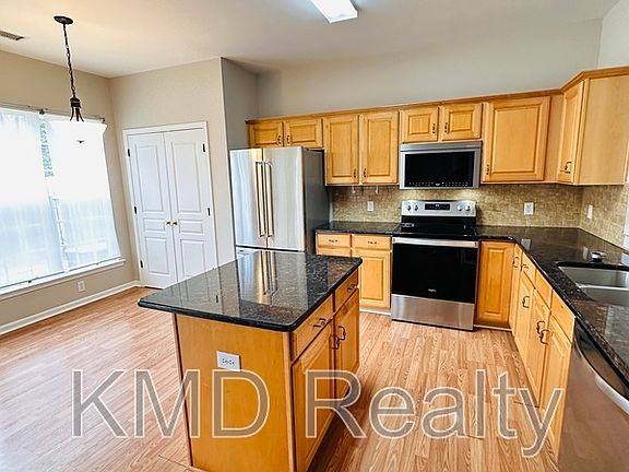 2nd image of 8419 Heron Glen Dr