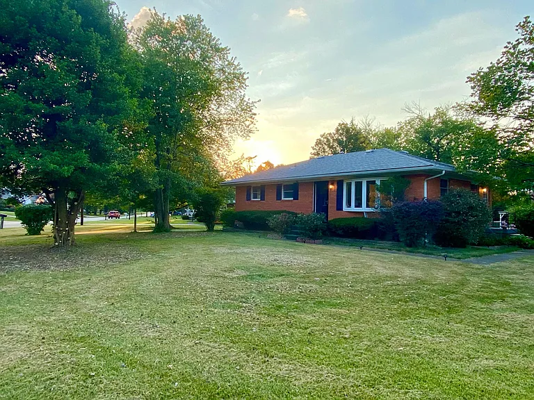 9313 Michael Edward Dr — Photo 3