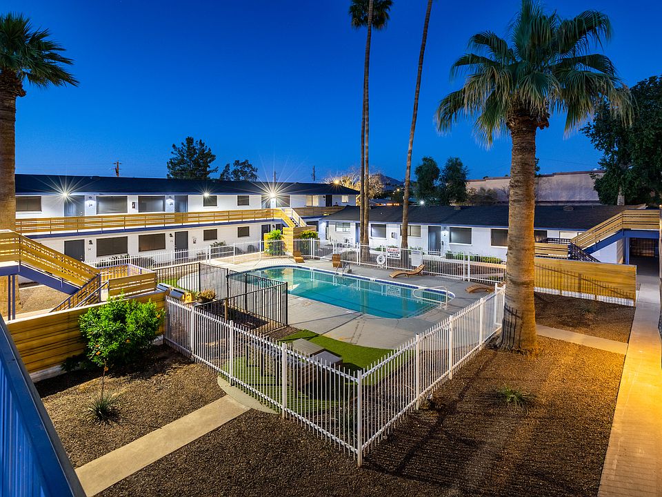 Camelback Village Apartments 2936 N 30th St Phoenix AZ Zillow