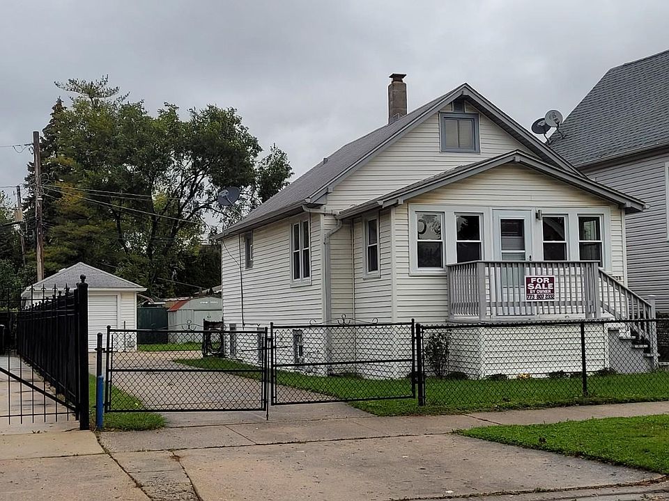 1st image of 6208 W Berteau Ave