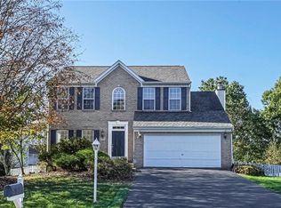 2009 White Oak Ct, Coraopolis, PA 15108