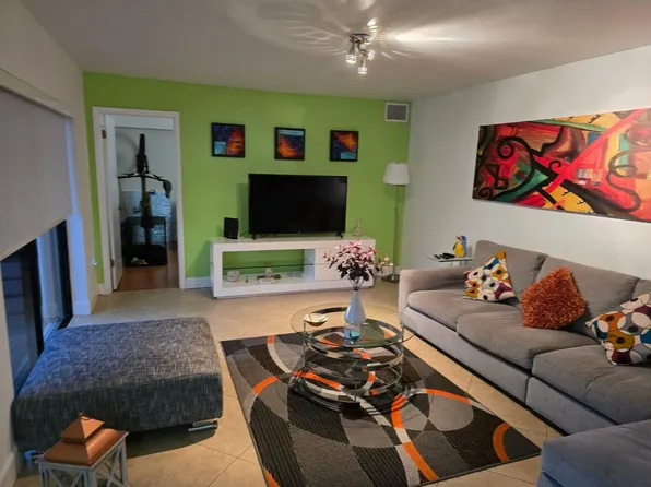 5525 NW 59th Place, Tamarac, FL 33319